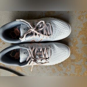New Balance White and Light Pink Athletic/Industrial Shoes